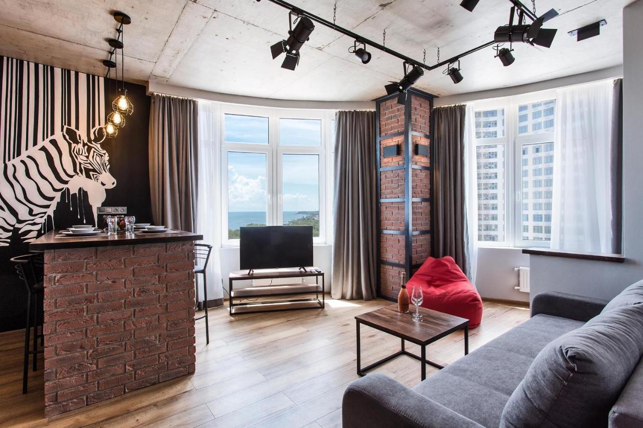Arcadia Loft Style Apartment Odessa Luaran gambar